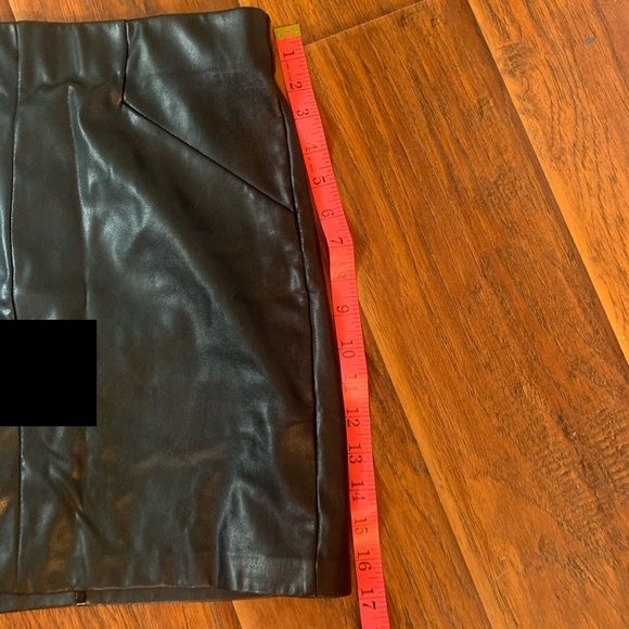 🌻2/$50🌻 Kendra faux leather mini skirt - Picture 10 of 10